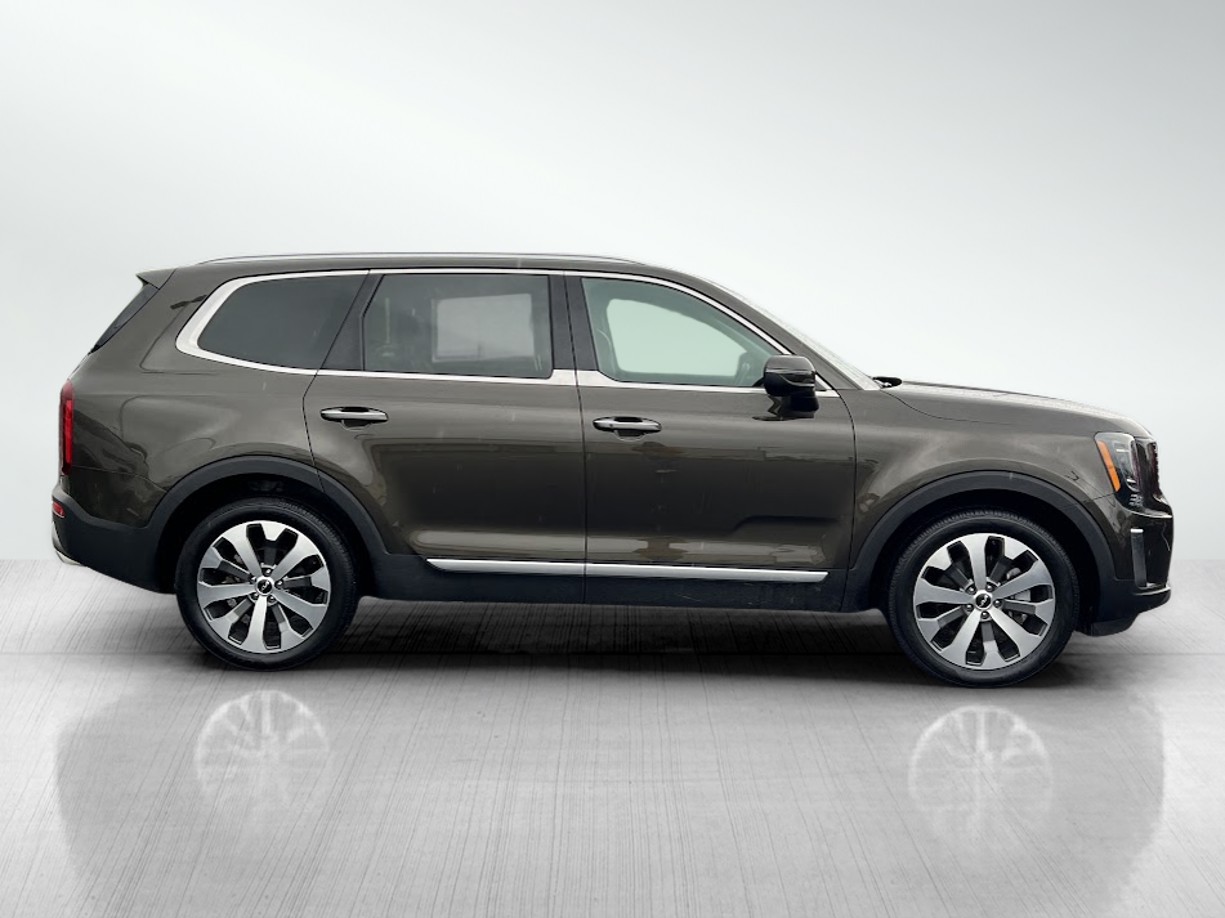 2022 Kia Telluride S photo 4