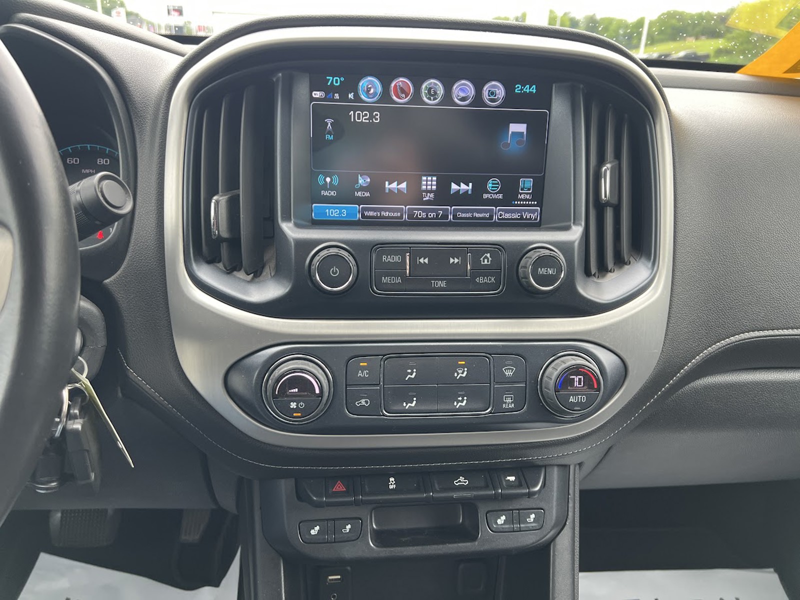 2018 Gmc Canyon SLE photo 22