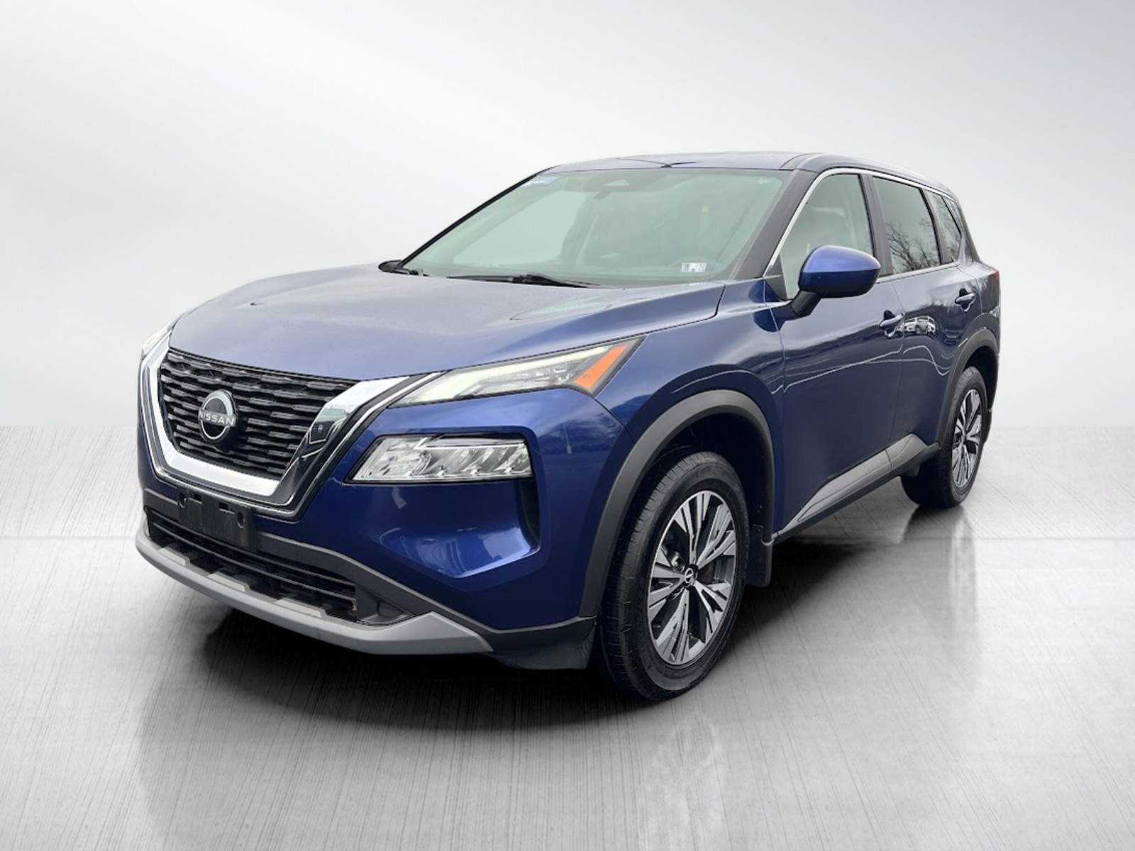 2023 Nissan Rogue SV photo 2