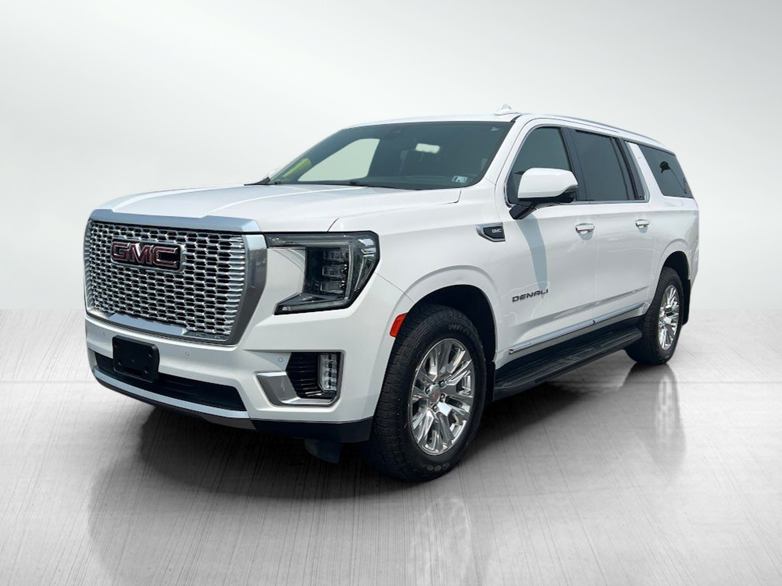 2022 Gmc Yukon XL Denali photo 2