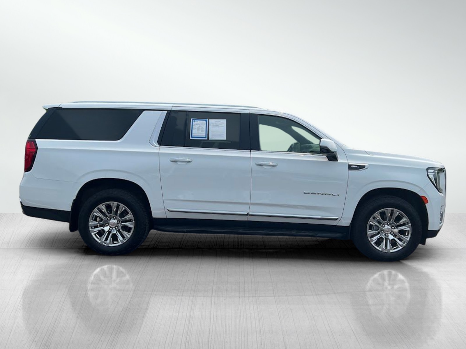 2022 Gmc Yukon XL Denali photo 4
