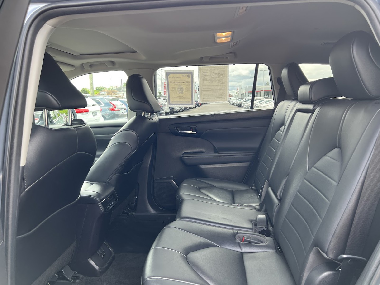 2023 Toyota Highlander XSE photo 14