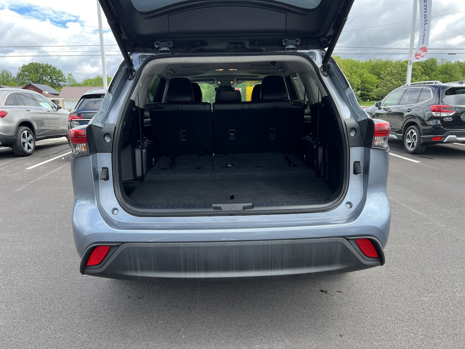 2023 Toyota Highlander XSE photo 15