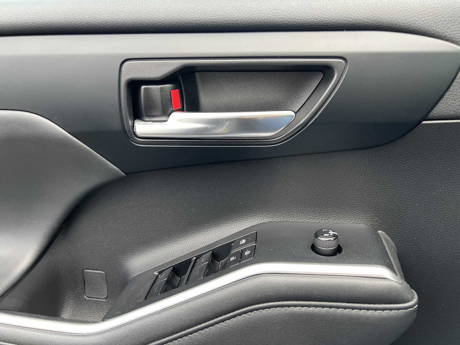 2023 Toyota Highlander XSE photo 18