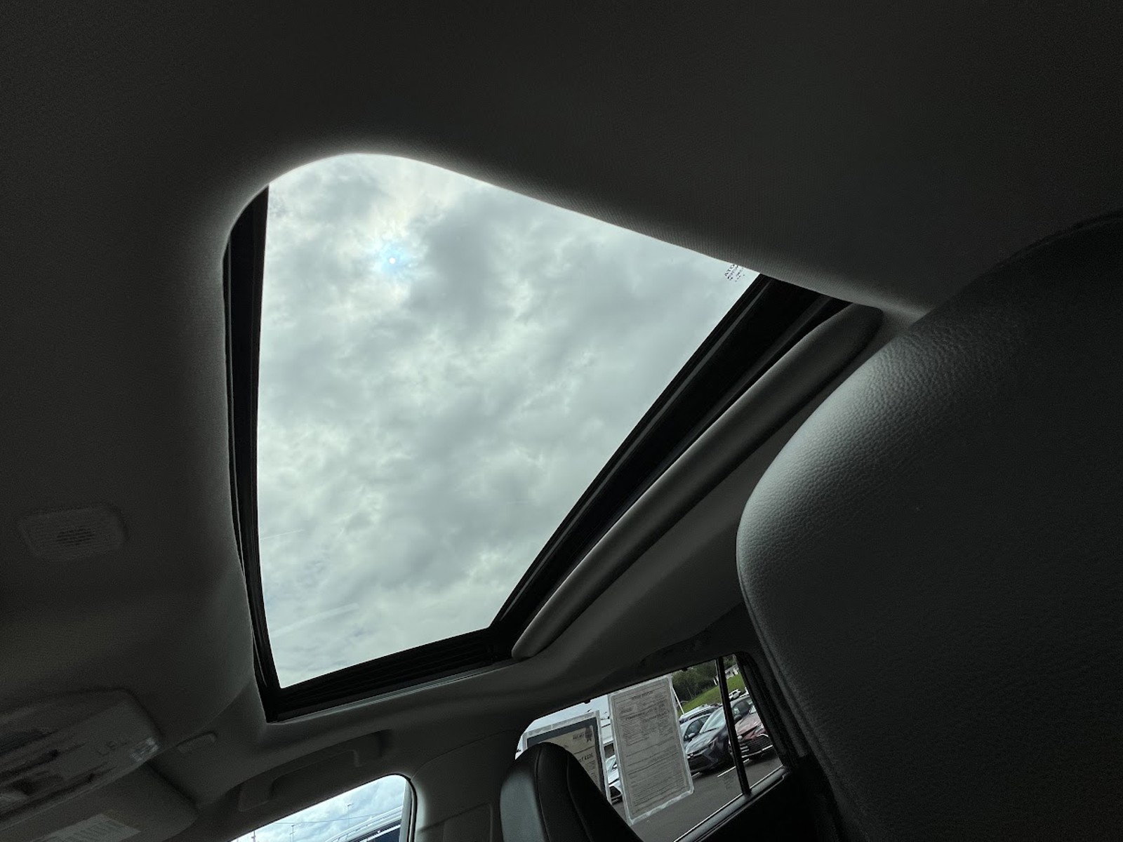 2023 Toyota Highlander XSE photo 25