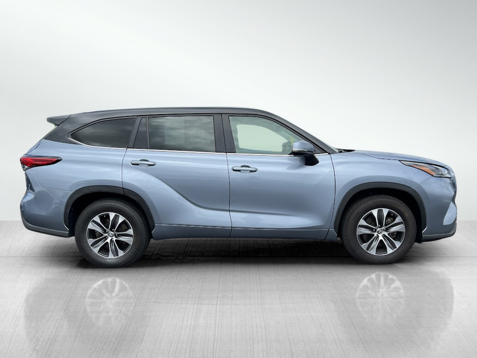 2023 Toyota Highlander XSE photo 4