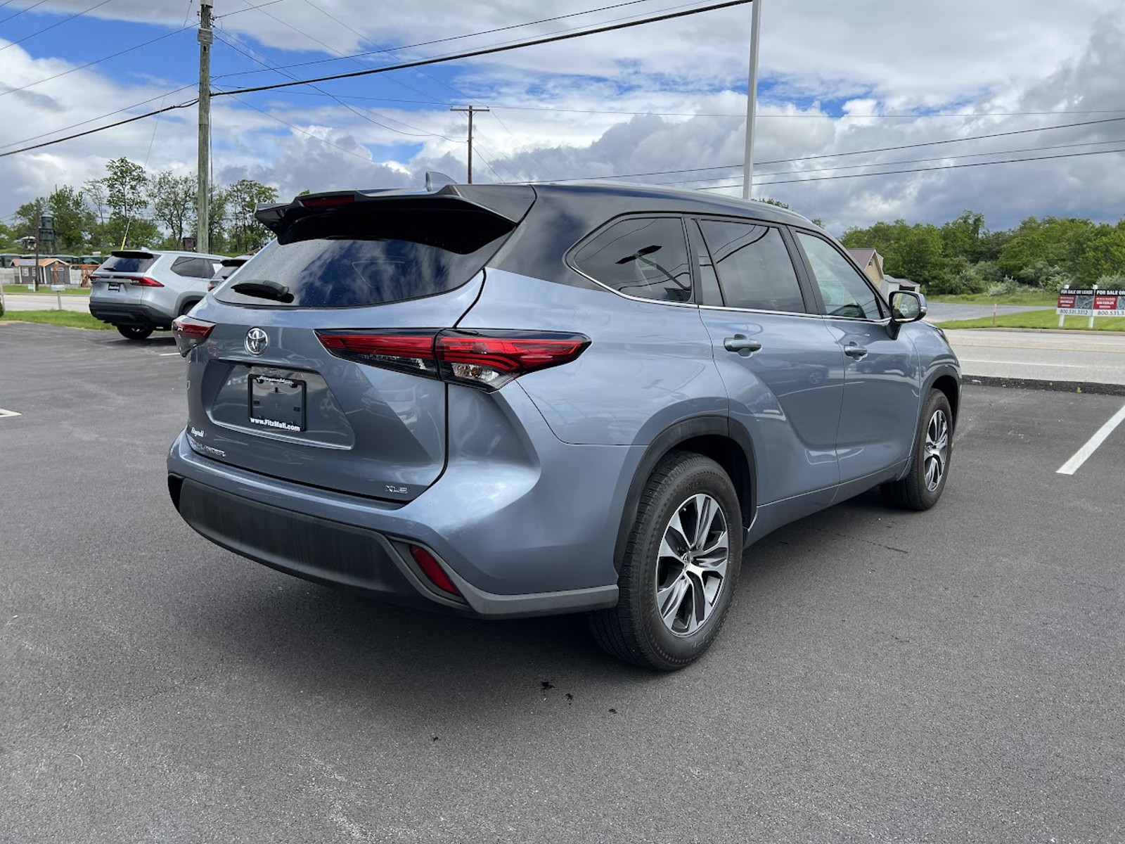 2023 Toyota Highlander XSE photo 7