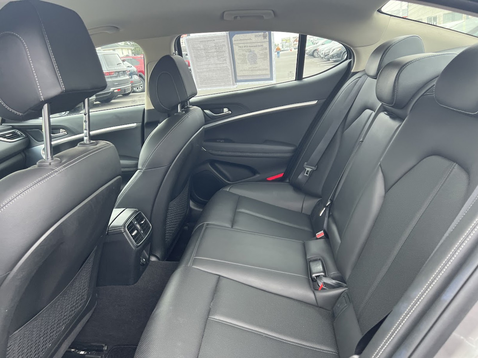 2023 Genesis G70 2.0T photo 14