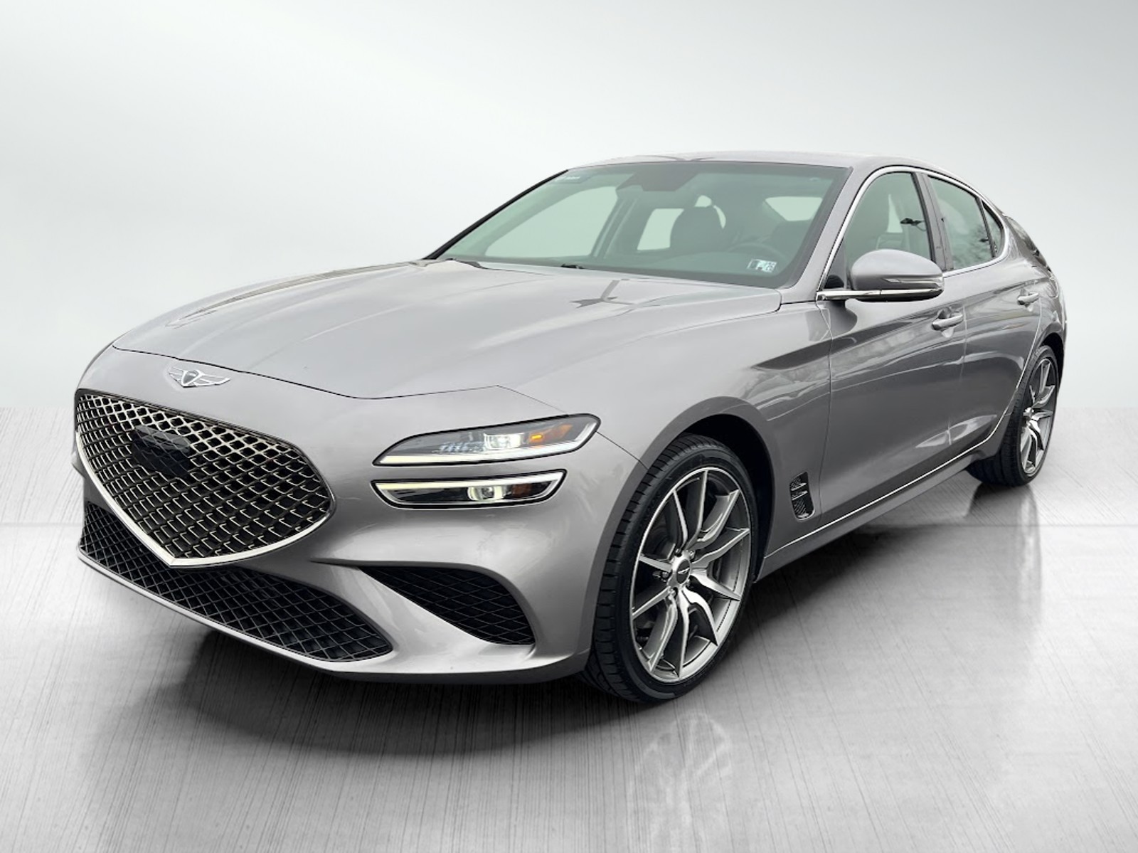 2023 Genesis G70 2.0T photo 2
