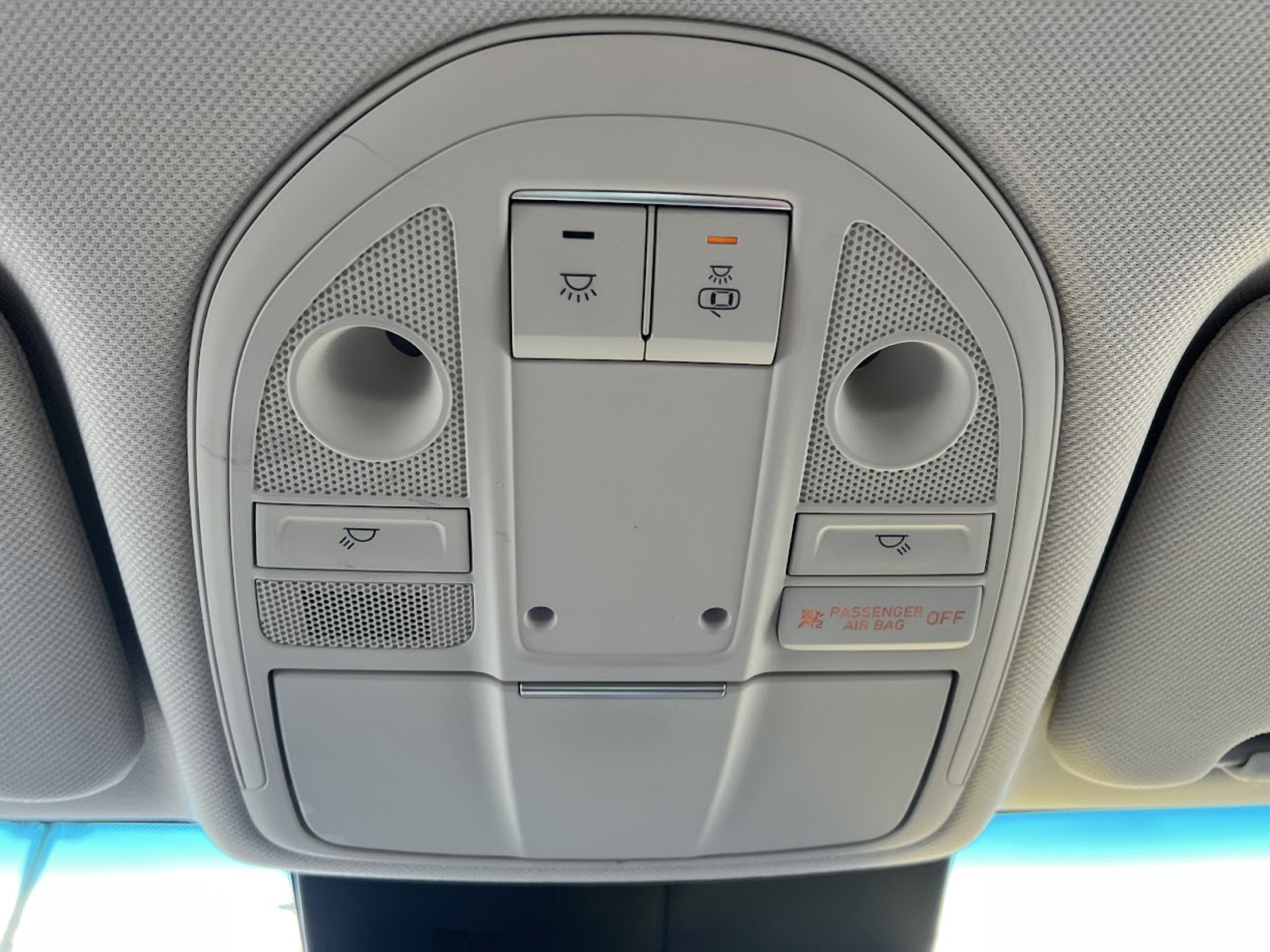 2023 Genesis G70 2.0T photo 23