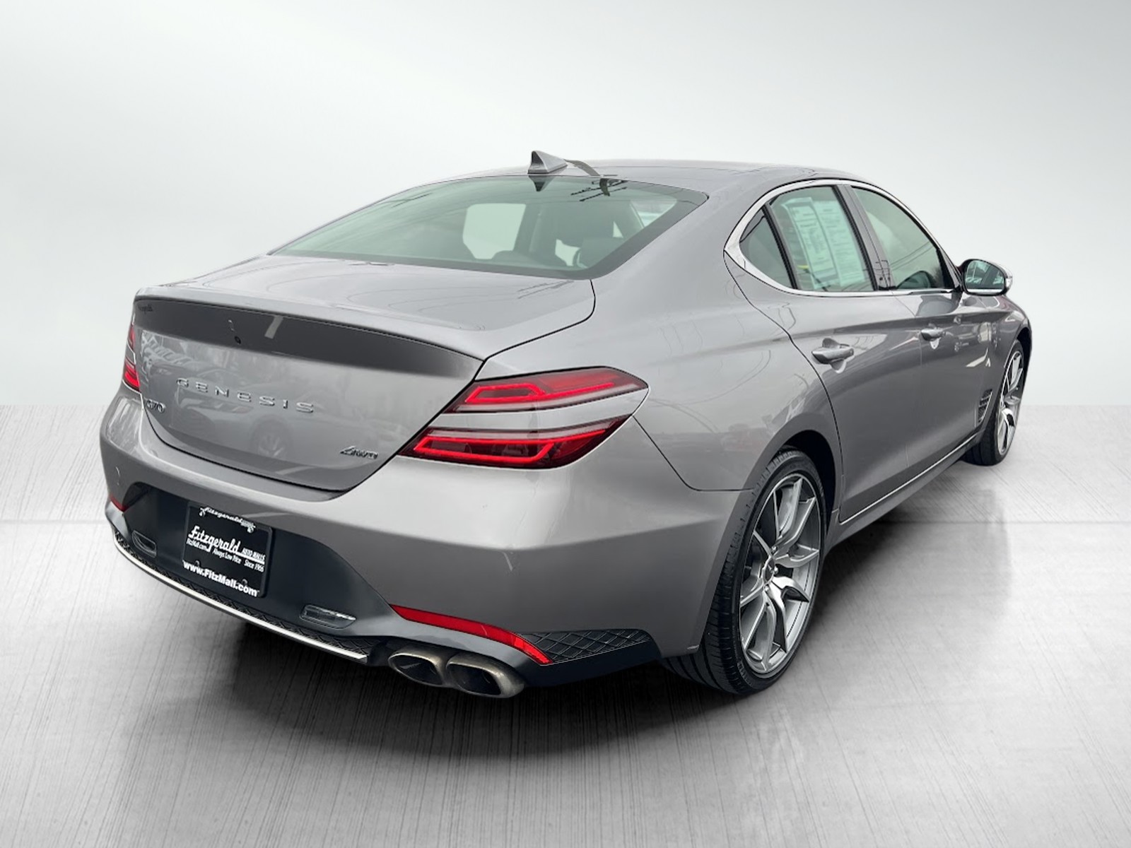 2023 Genesis G70 2.0T photo 7