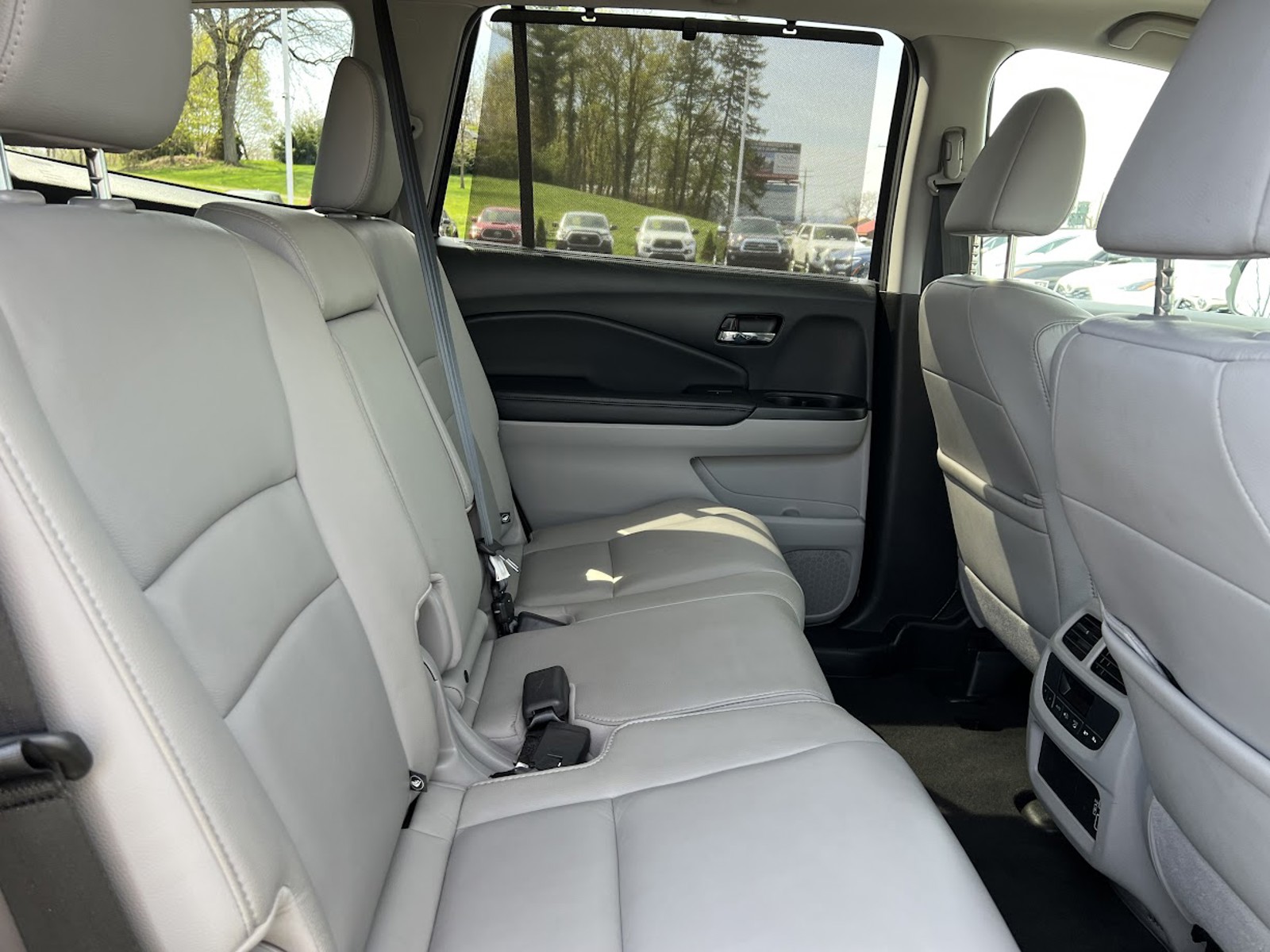 2021 Honda Pilot Special Edition photo 18