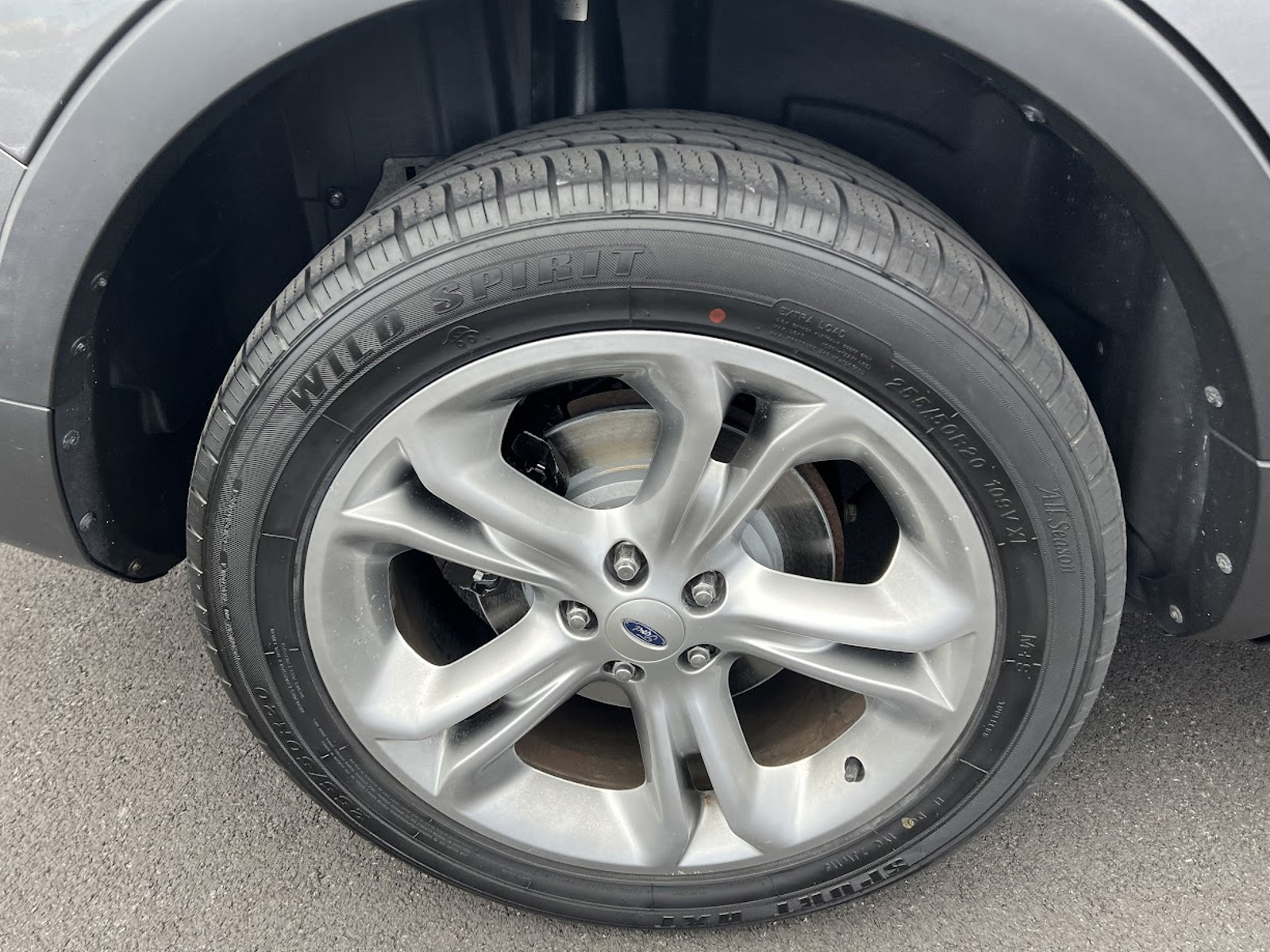 2013 Ford Explorer Limited photo 12