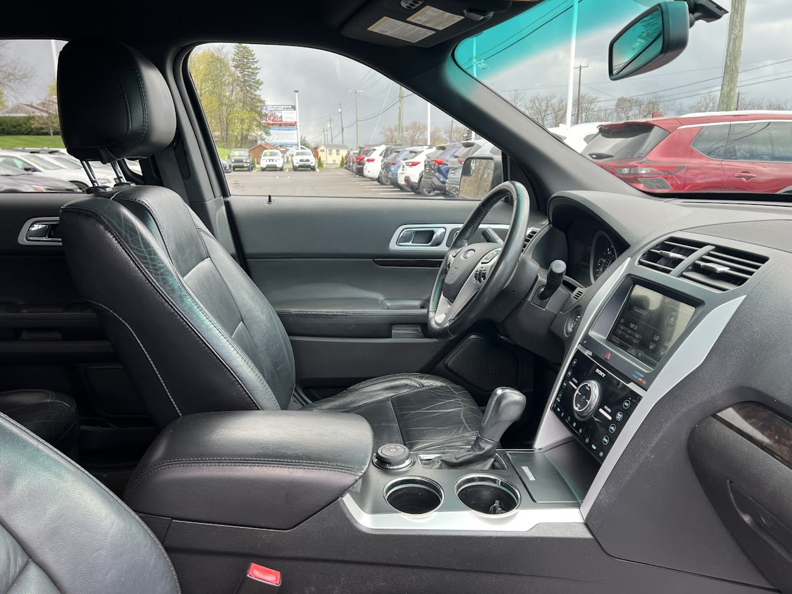 2013 Ford Explorer Limited photo 18