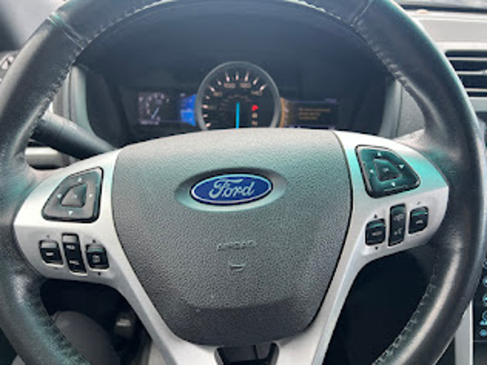 2013 Ford Explorer Limited photo 21