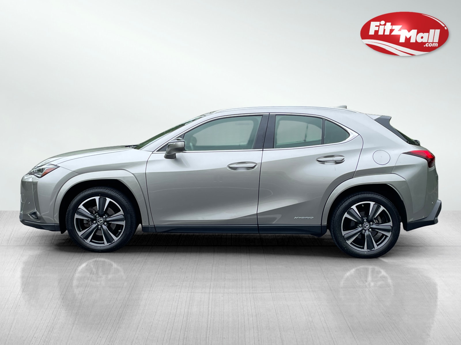 2022 Lexus UX 250h photo 3