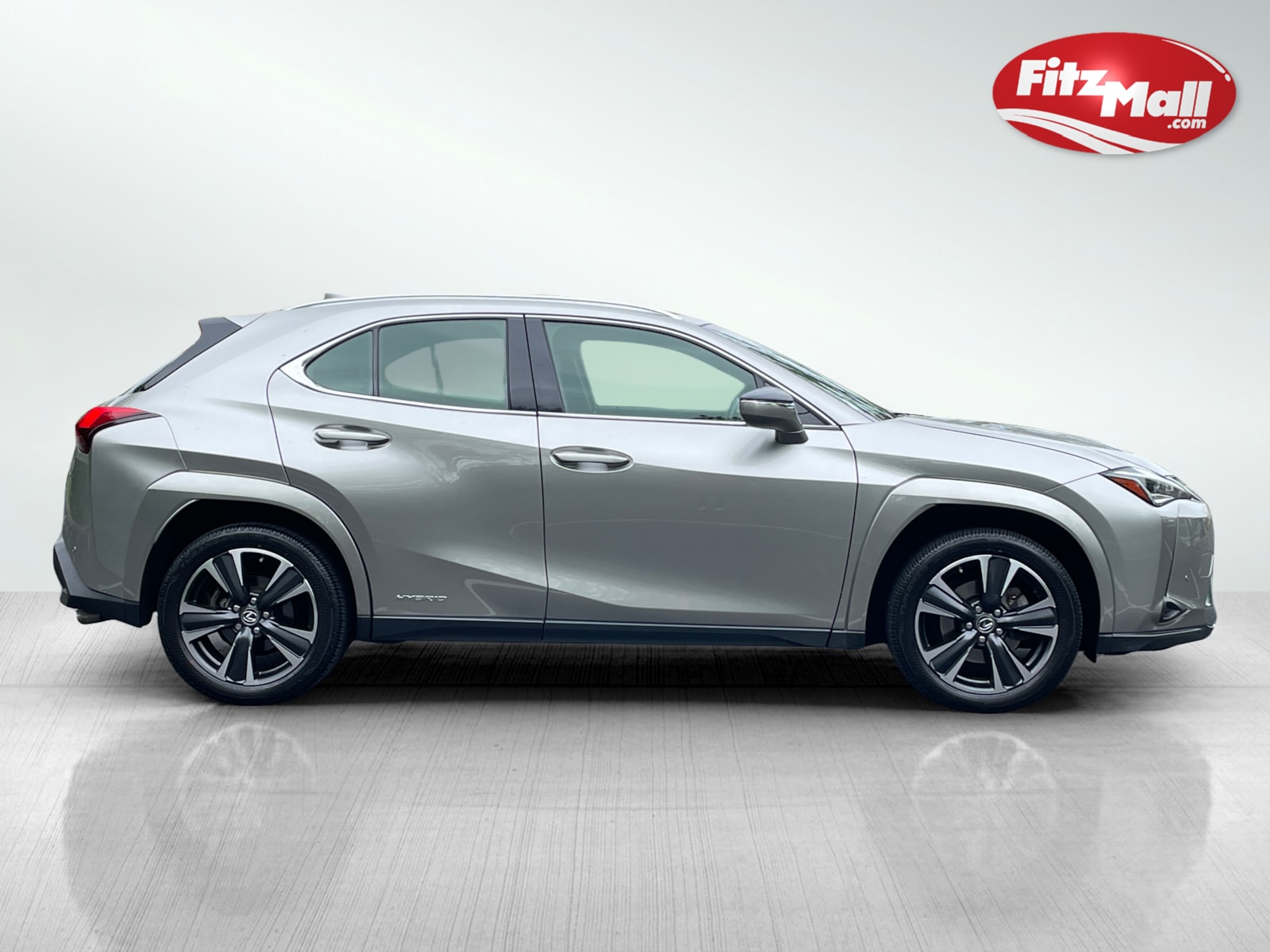 2022 Lexus UX 250h photo 4