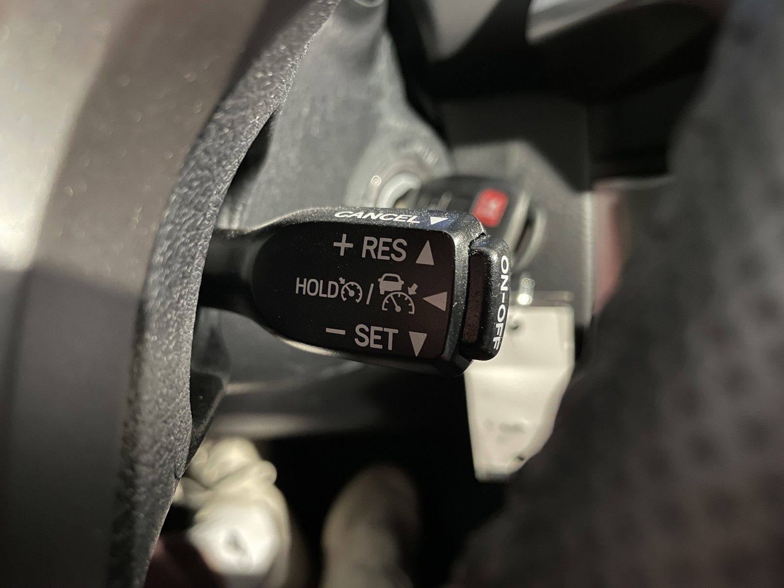 2022 Toyota Tacoma SR5 Double Cab photo 18