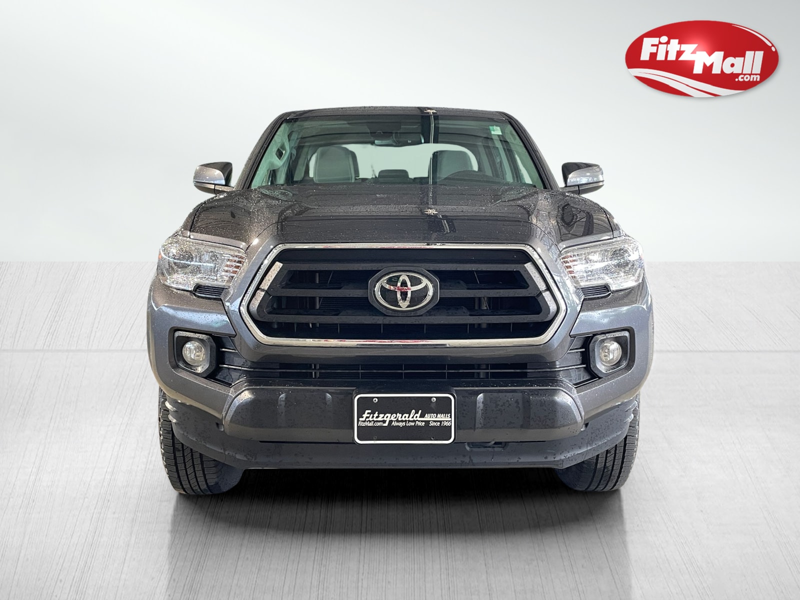 2022 Toyota Tacoma SR5 Double Cab photo 5