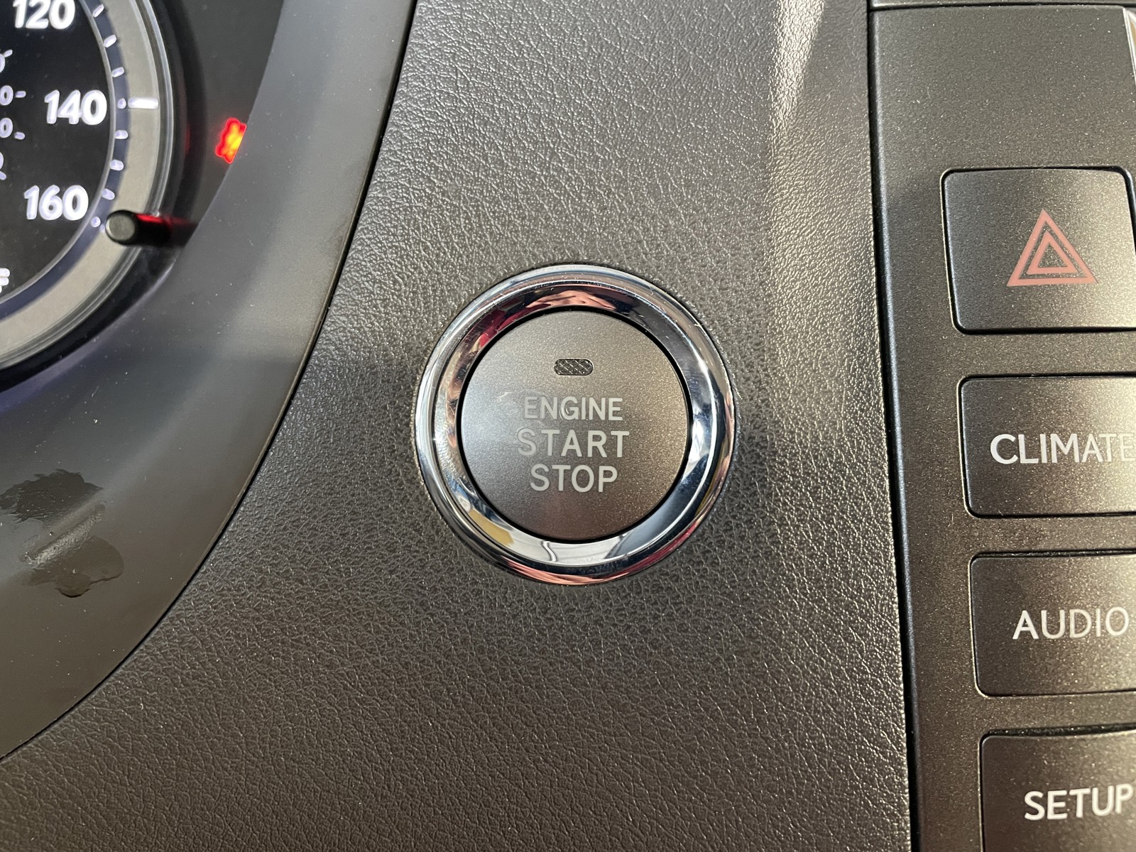 2010 Lexus ES 350 Base photo 22