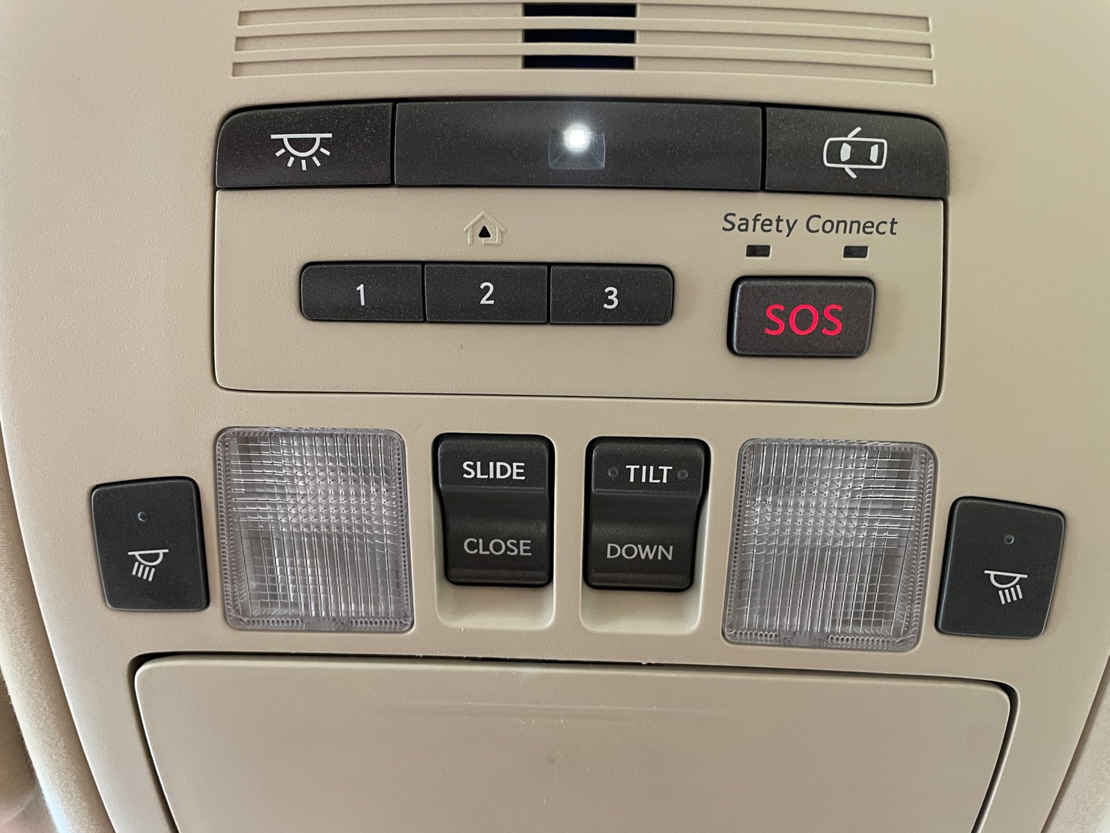 2010 Lexus ES 350 Base photo 23