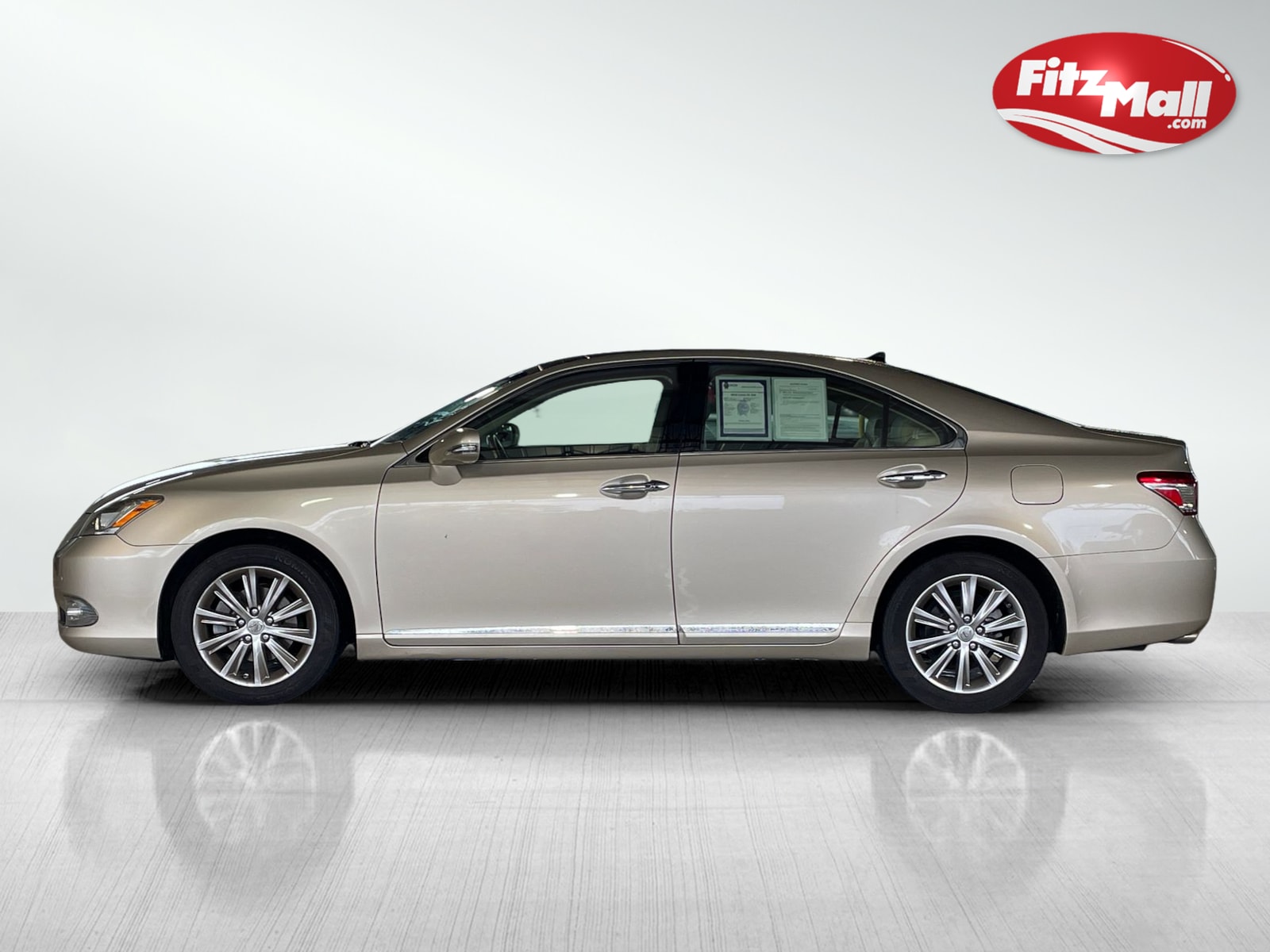 2010 Lexus ES 350 Base photo 3