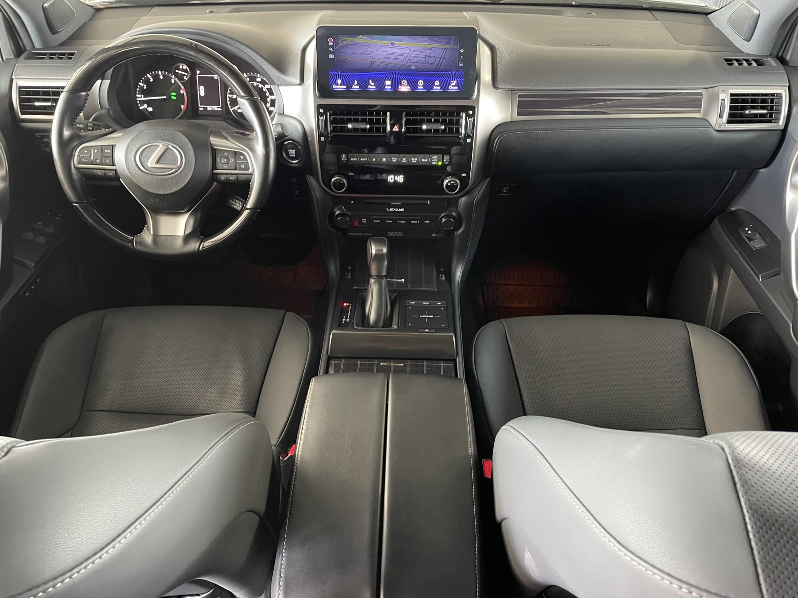 2022 Lexus GX 460 photo 13