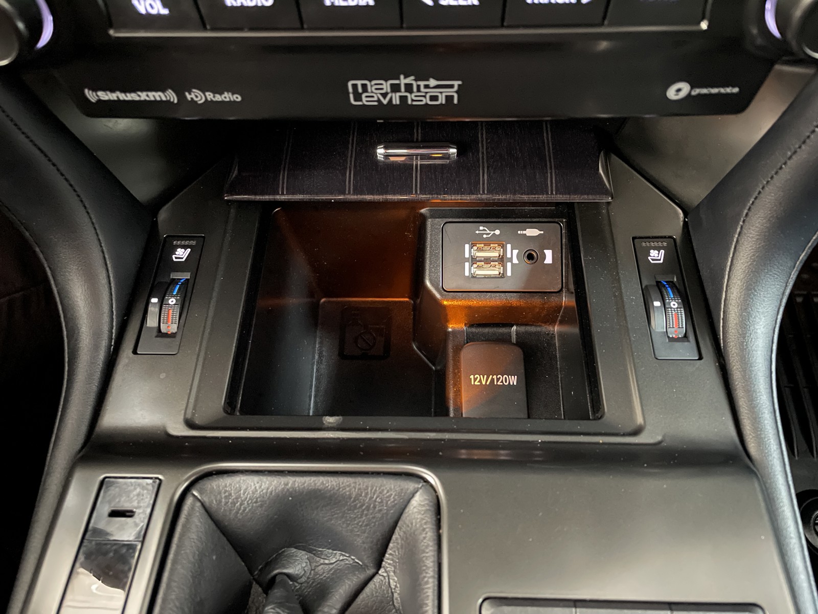 2022 Lexus GX 460 photo 24