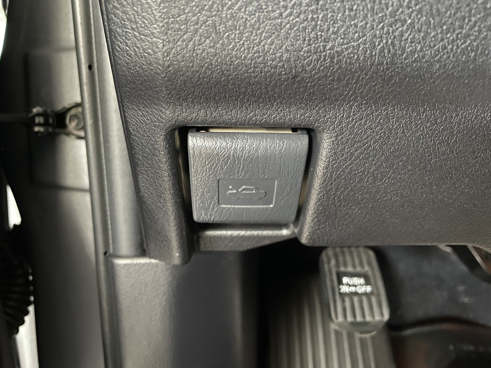 2022 Lexus GX 460 photo 34
