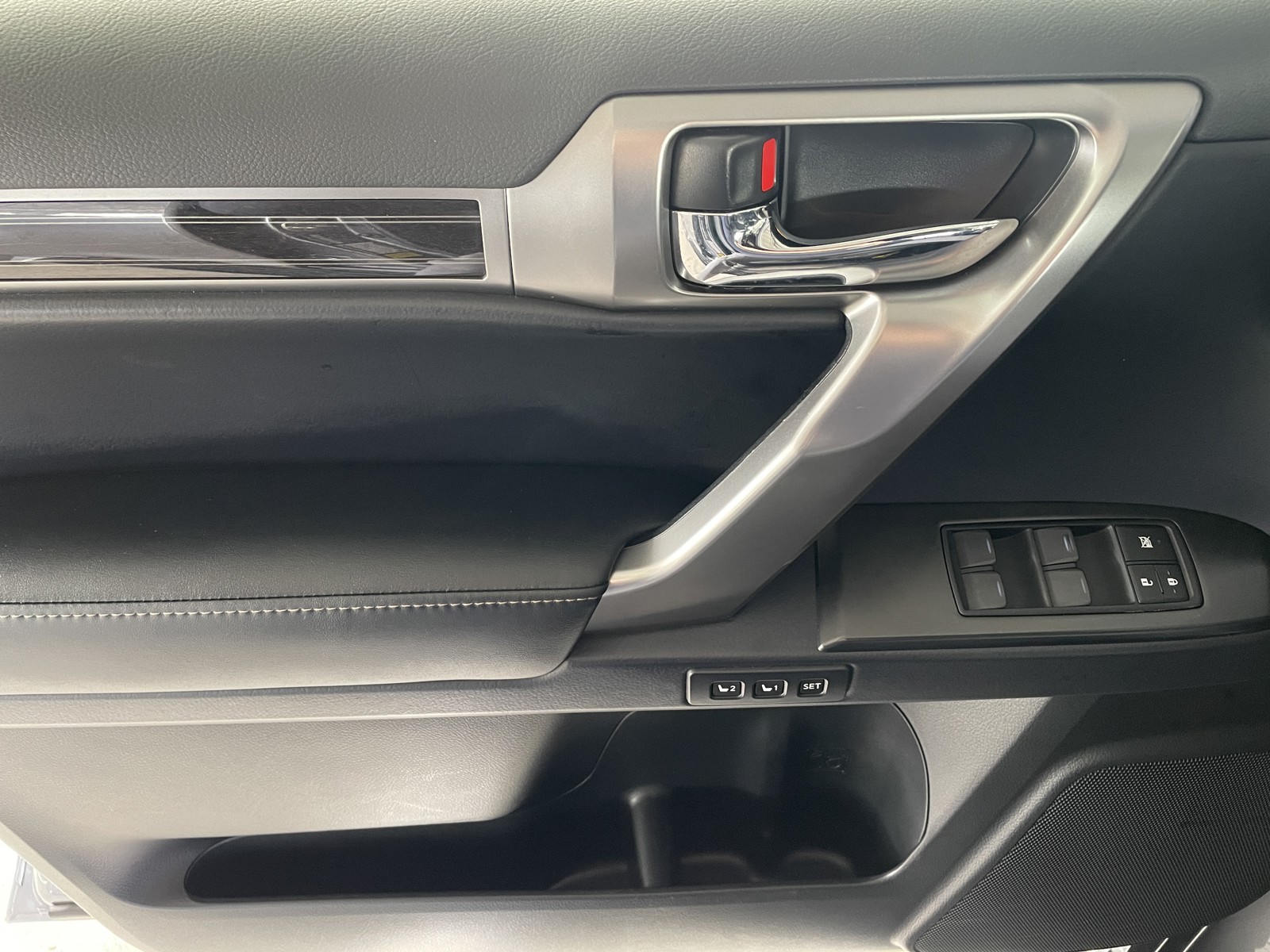 2022 Lexus GX 460 photo 35