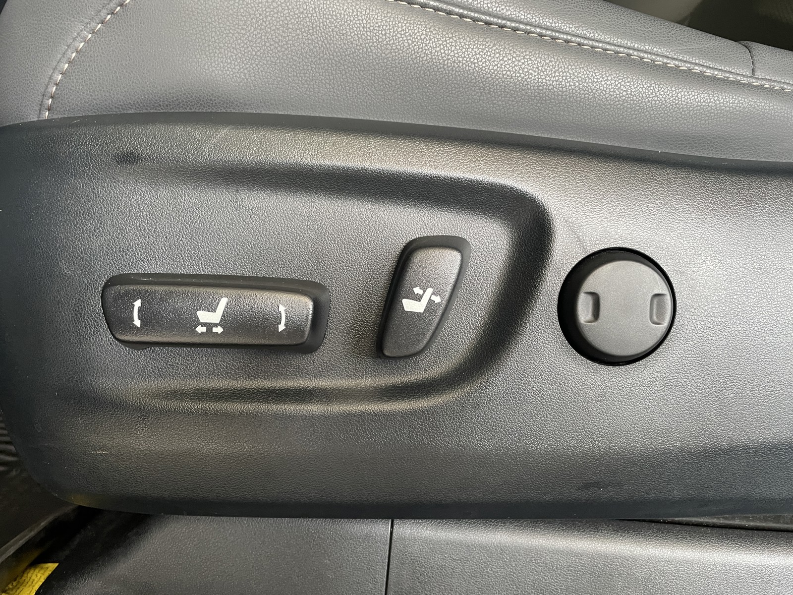 2022 Lexus GX 460 photo 36