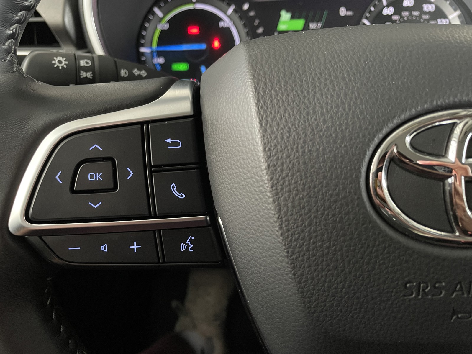 2021 Toyota Highlander Hybrid XLE photo 18