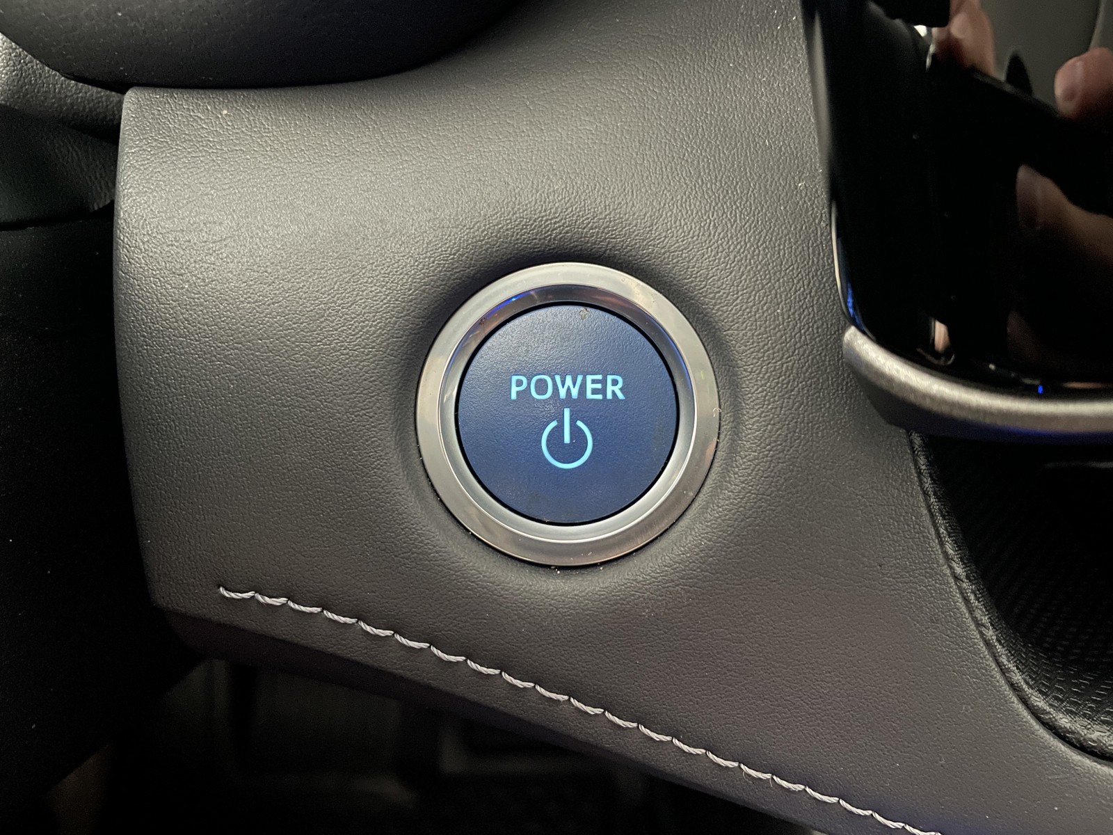 2021 Toyota Highlander Hybrid XLE photo 24