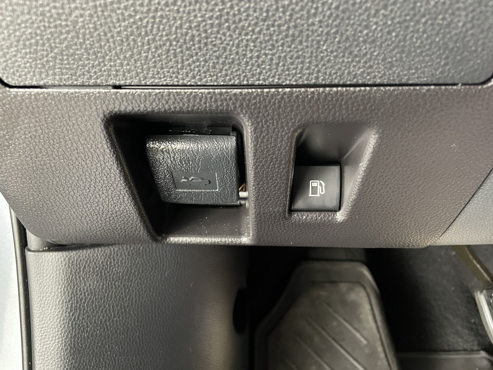 2021 Toyota Highlander Hybrid XLE photo 28