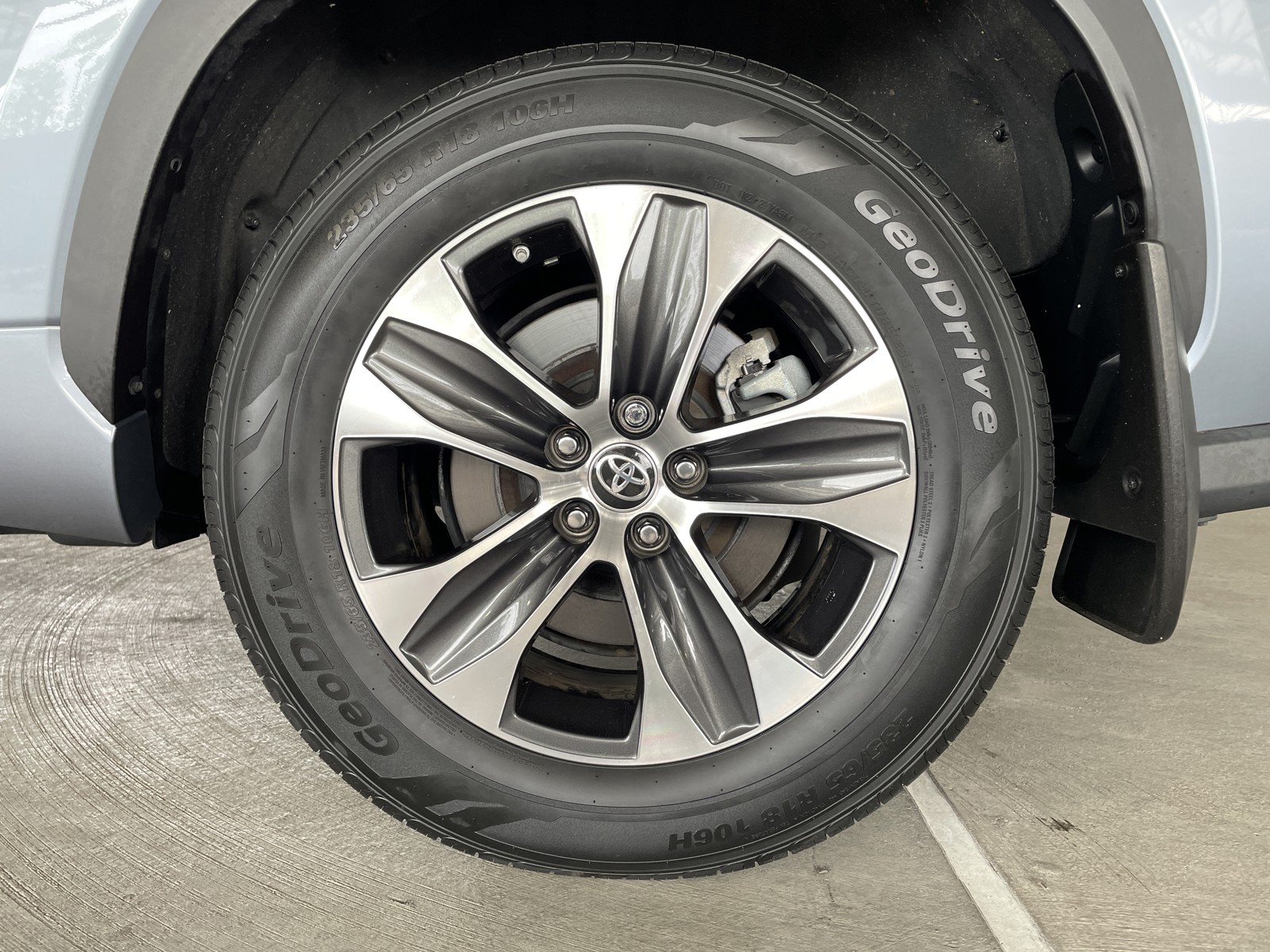 2021 Toyota Highlander Hybrid XLE photo 31