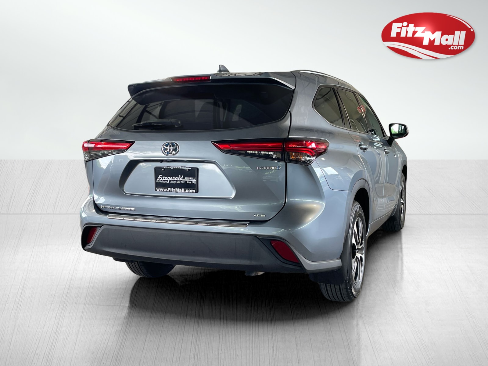 2021 Toyota Highlander Hybrid XLE photo 7