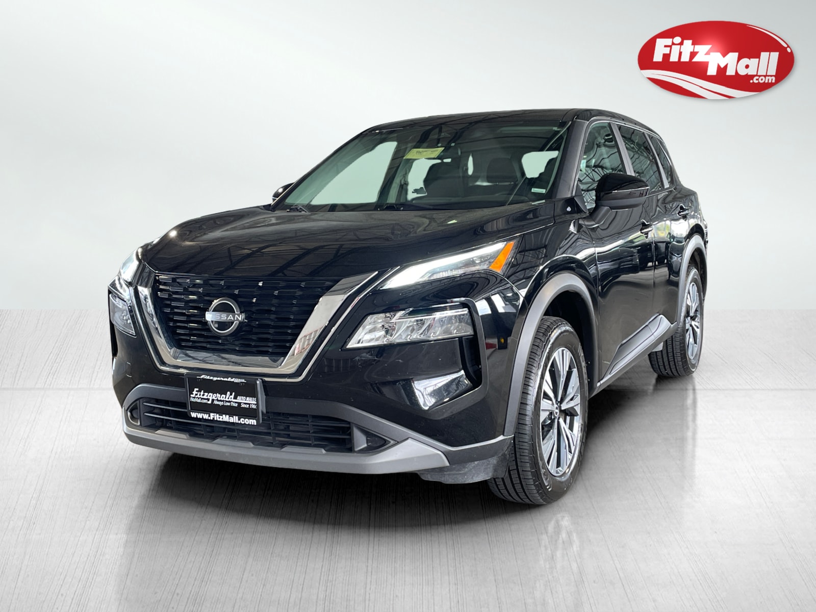2023 Nissan Rogue SV photo 2