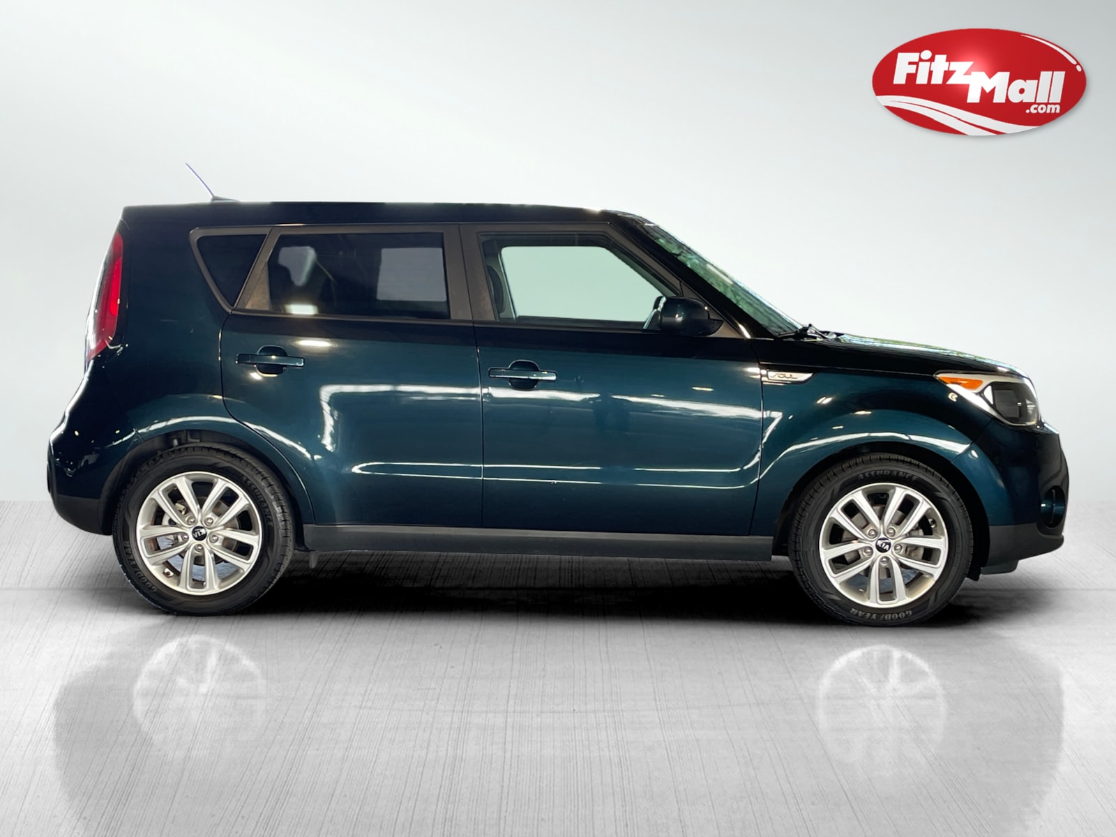 2017 Kia Soul Plus photo 4