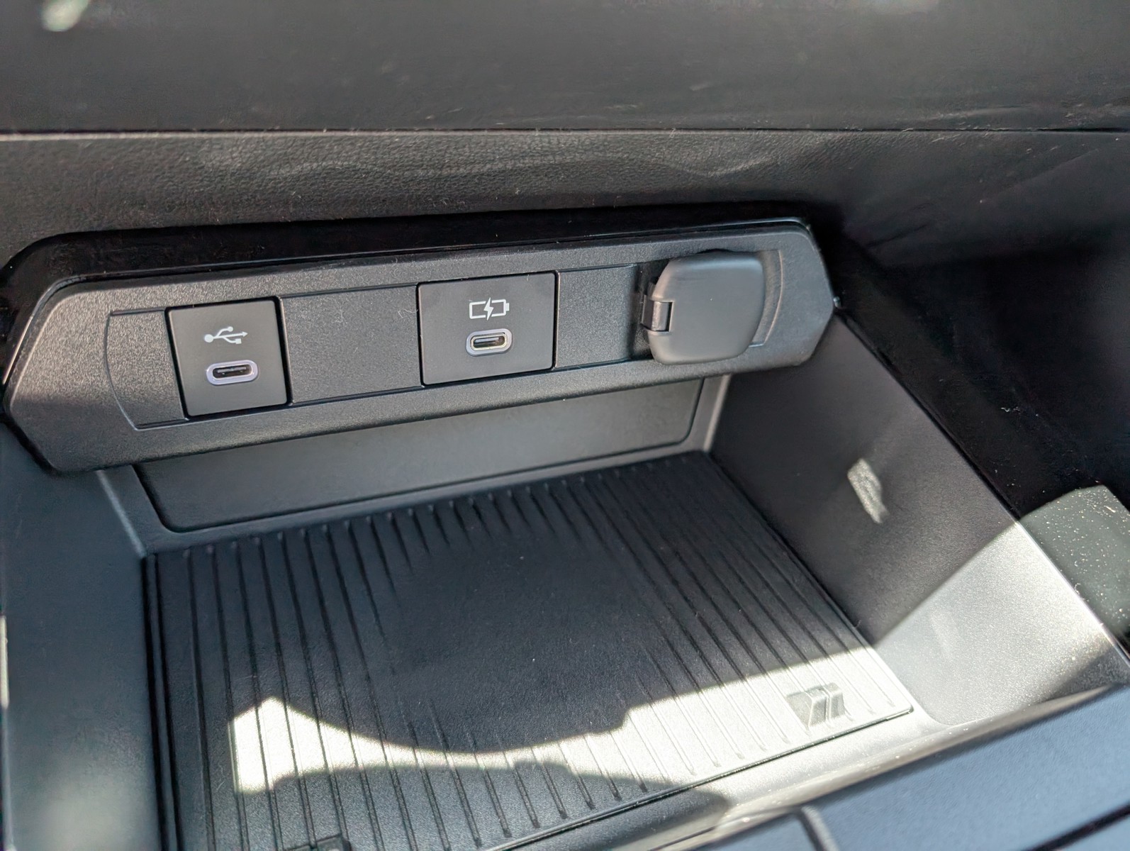2025 Toyota Prius Nightshade Edition photo 14