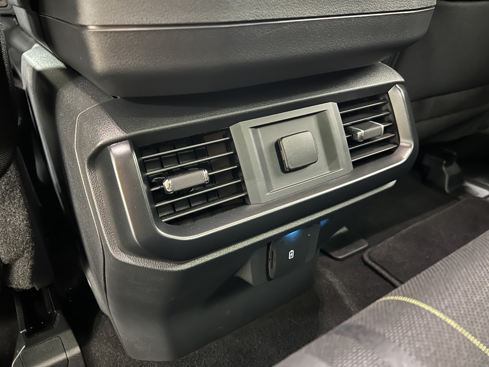 2024 Ford F-150 STX photo 12
