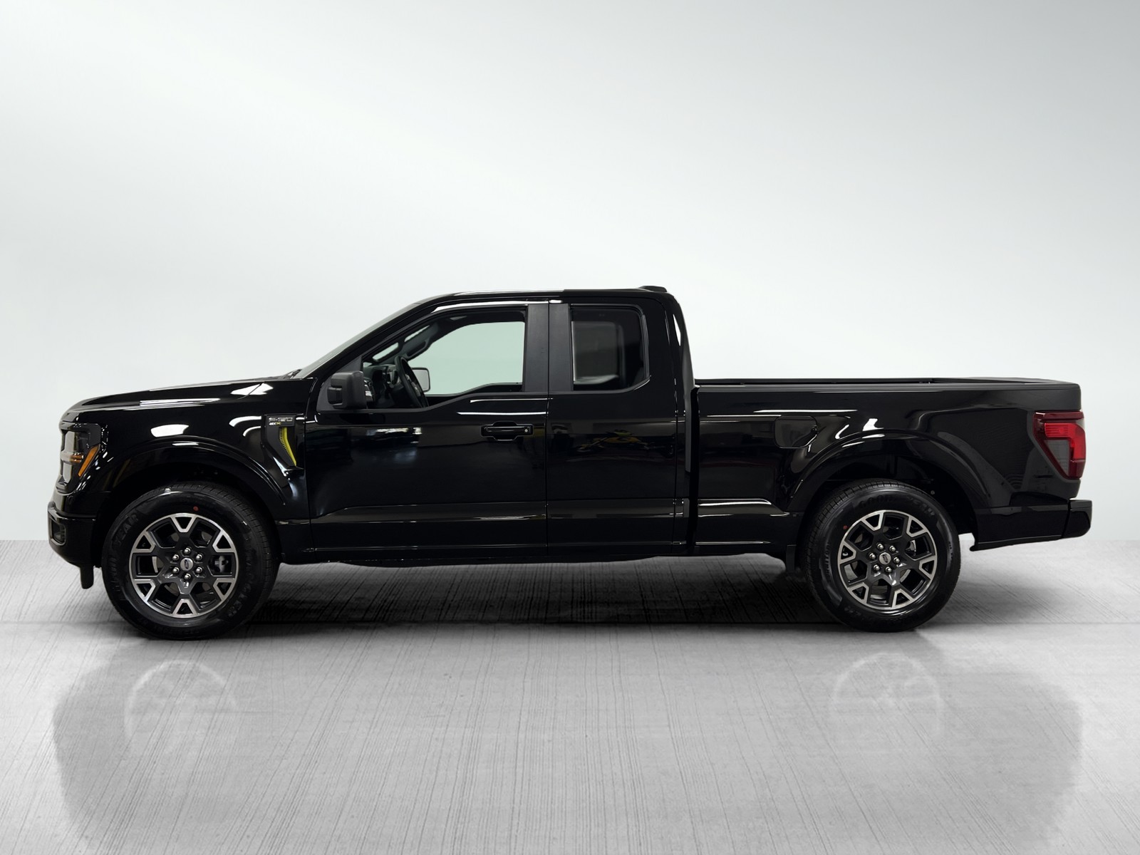2024 Ford F-150 STX photo 3
