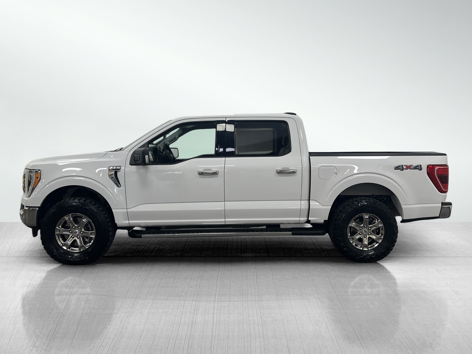 2021 Ford F-150 XLT photo 3