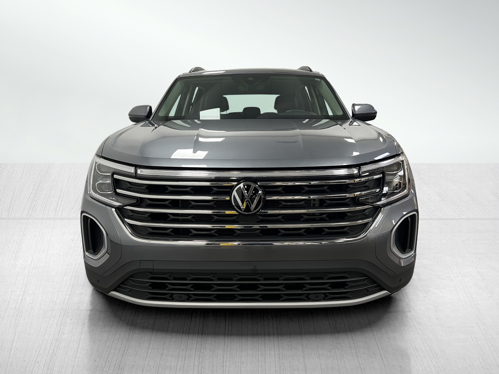 2024 Volkswagen Atlas SE Technology photo 5