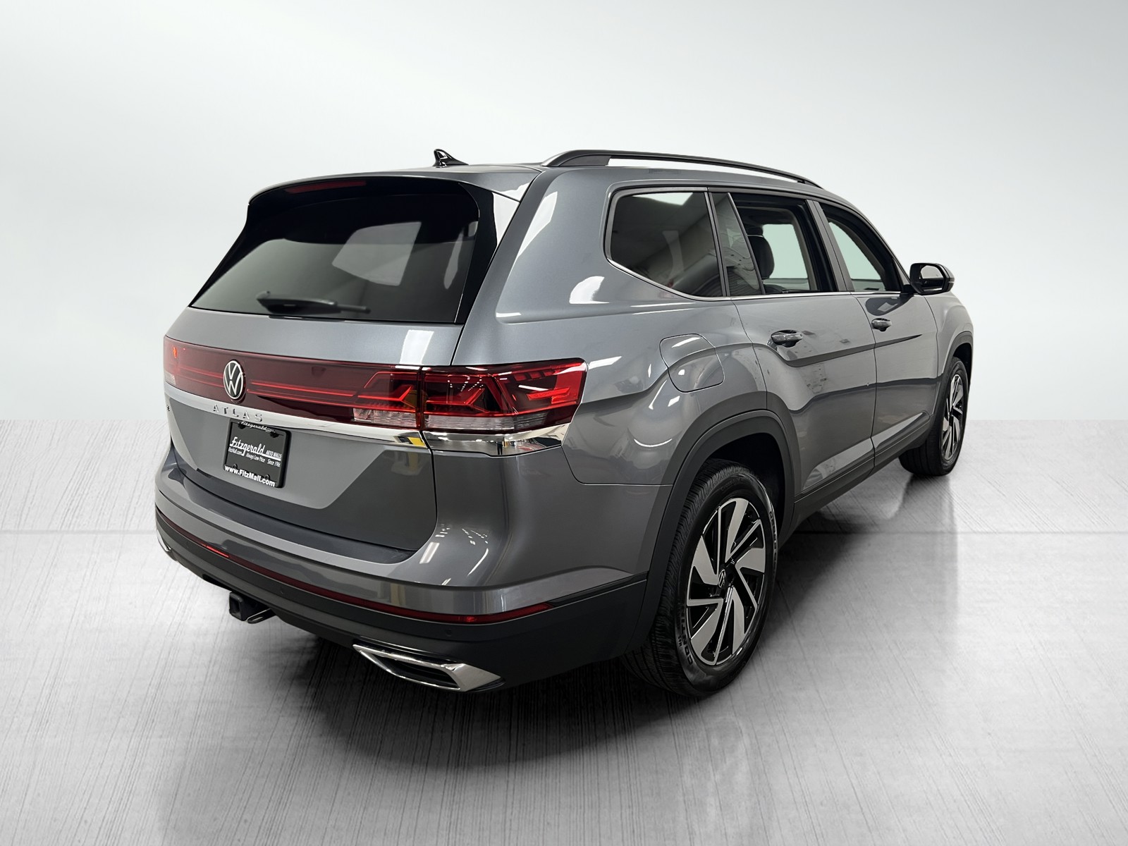 2024 Volkswagen Atlas SE Technology photo 7