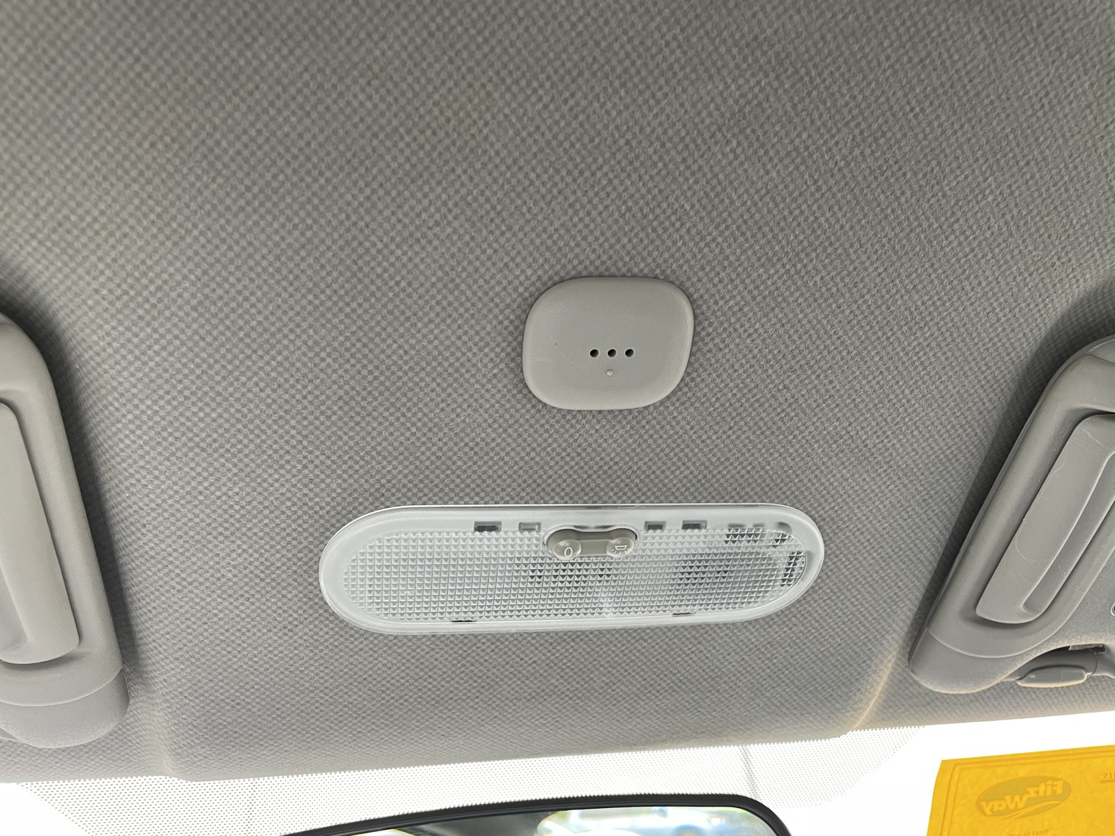 2018 Nissan Versa 1.6 SV photo 23