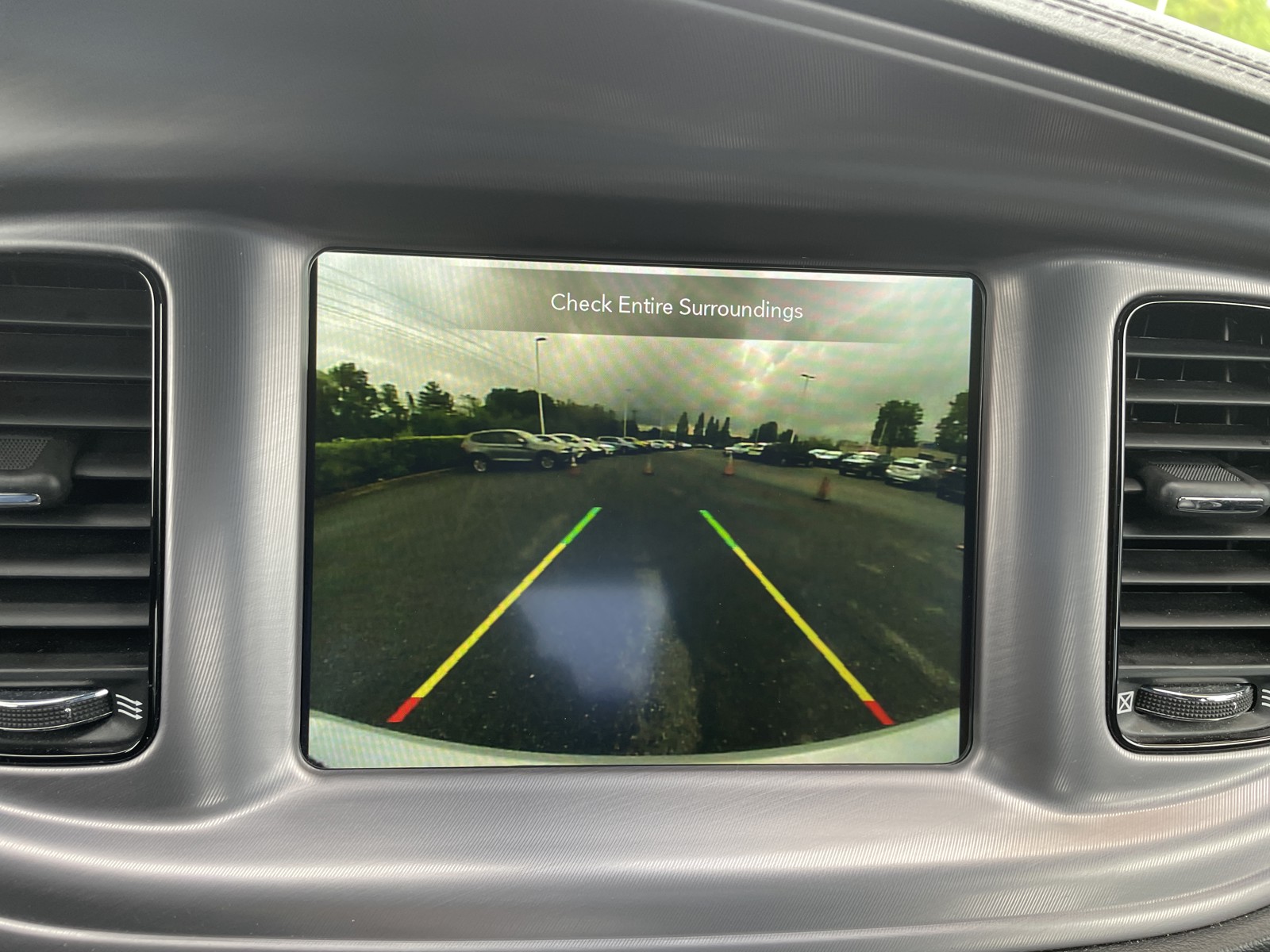 2023 Dodge Charger SXT photo 18