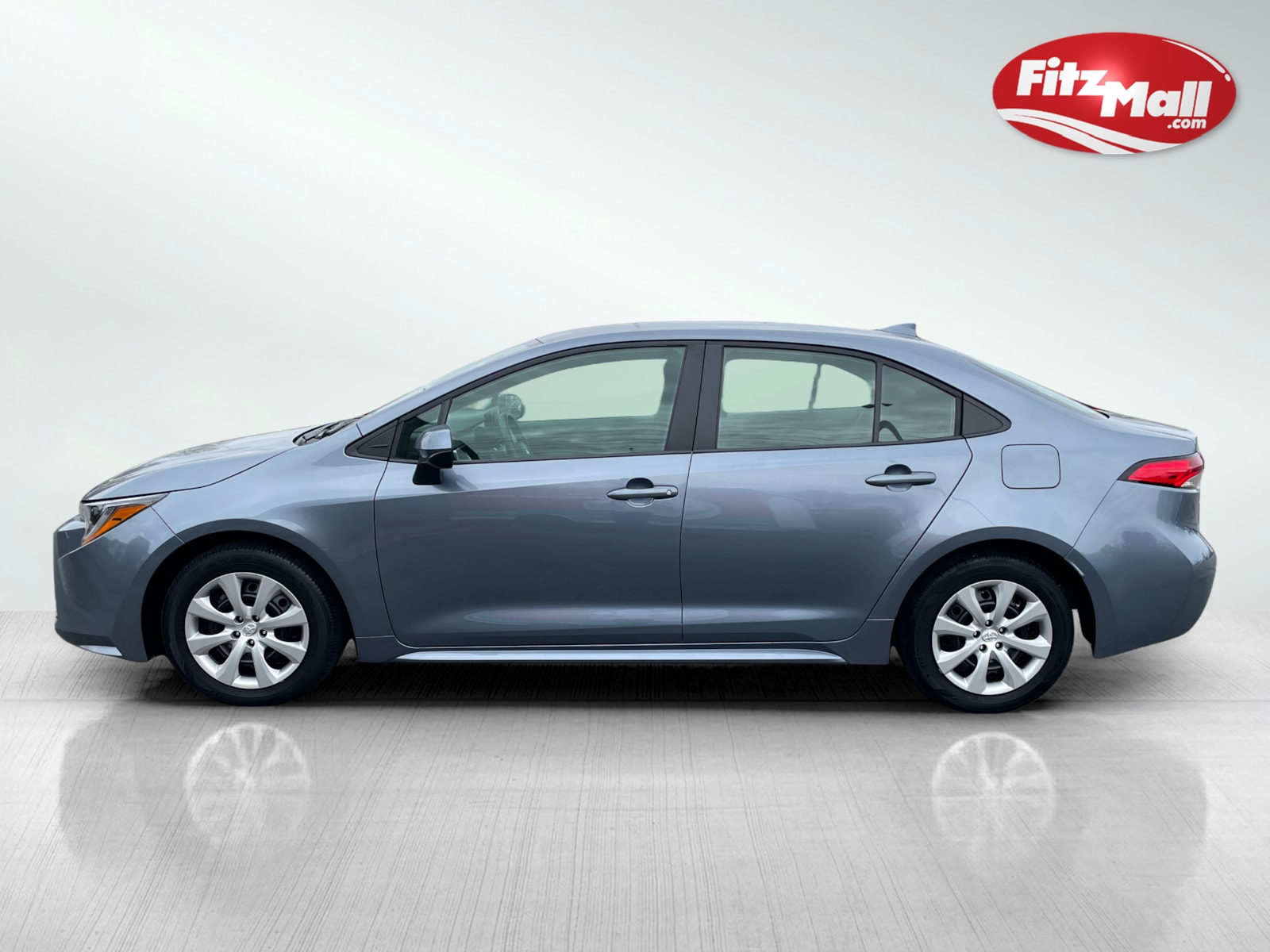 2024 Toyota Corolla LE photo 4