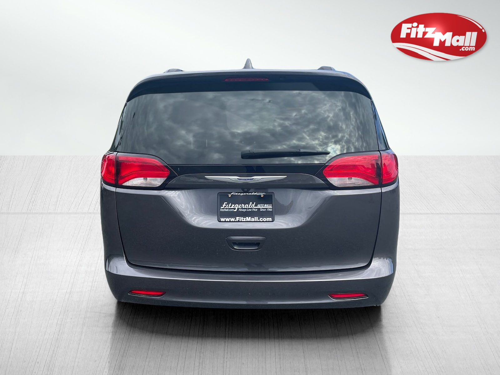 2020 Chrysler Voyager LXi photo 6