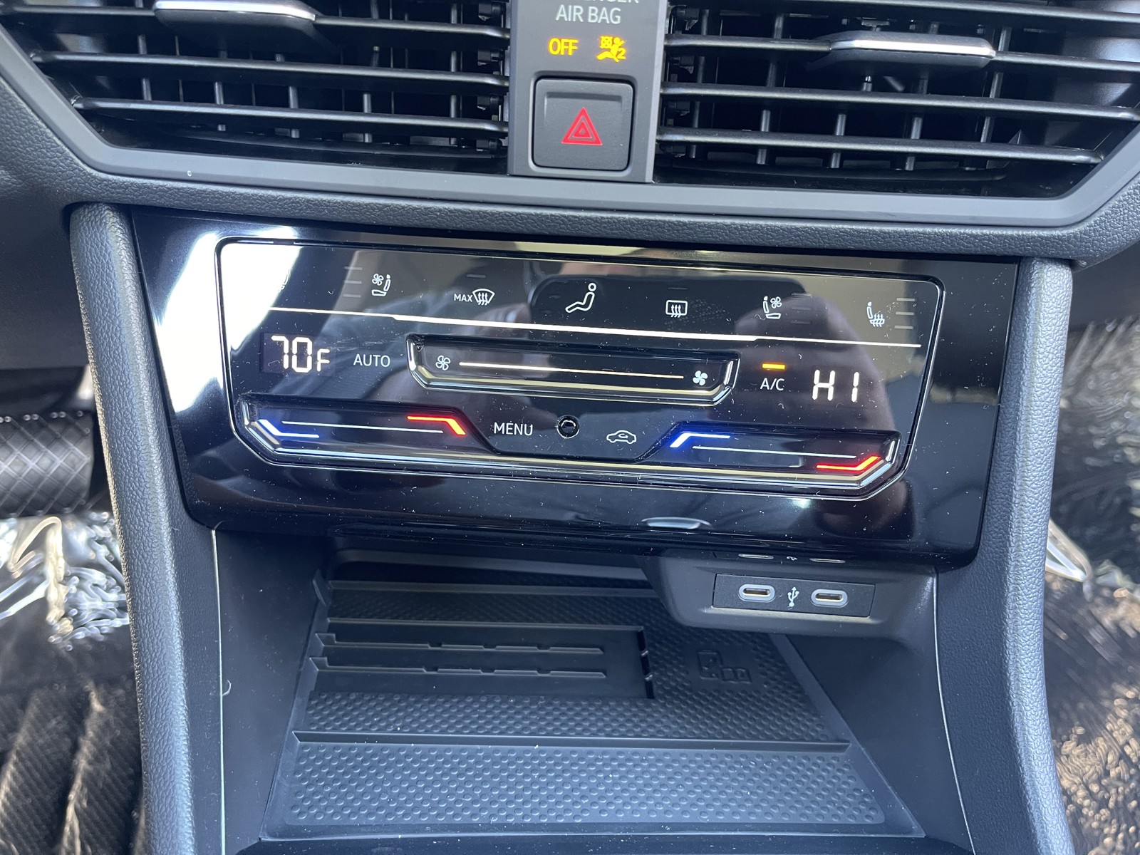 2025 Volkswagen Jetta 1.5T SEL photo 18