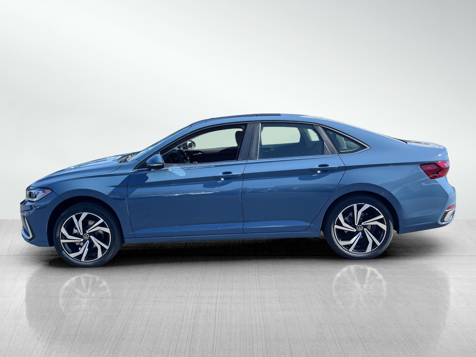 2025 Volkswagen Jetta 1.5T SEL photo 3